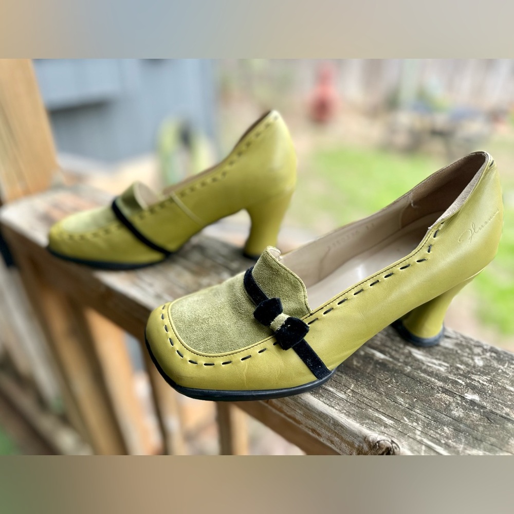 Fantastic lime green Fluevogs! Heart heels, mules, loafer style w/ black bow